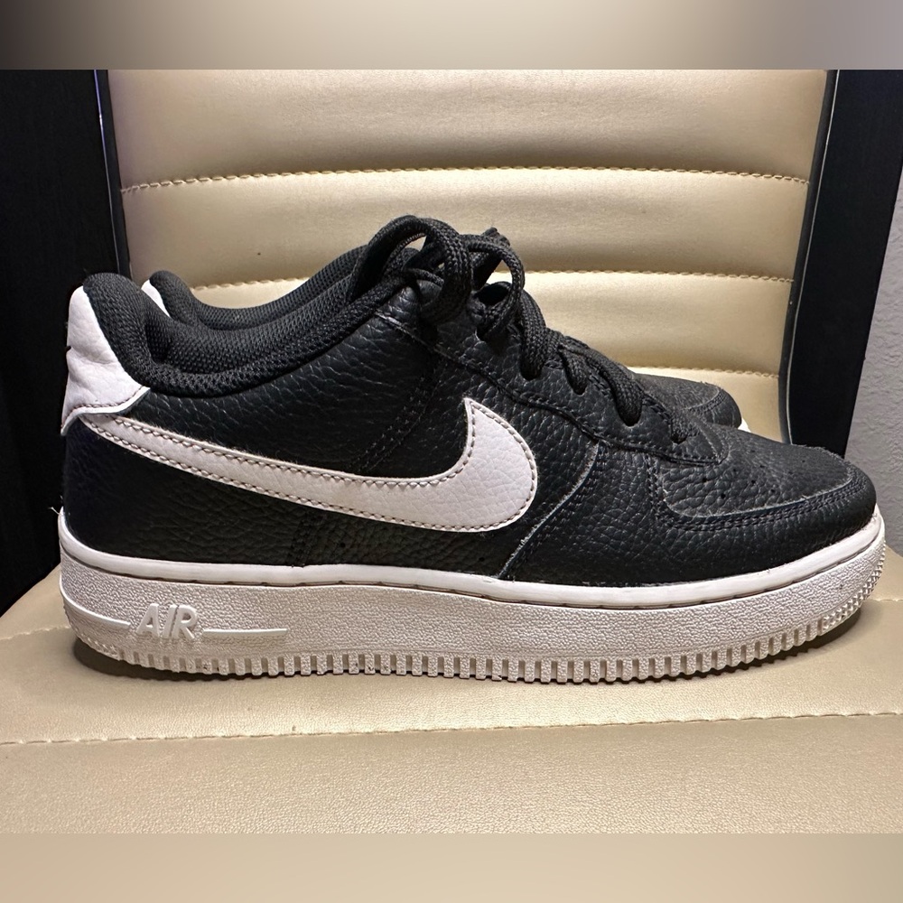 Air Force 1 GS 'Black White' 5.5Y